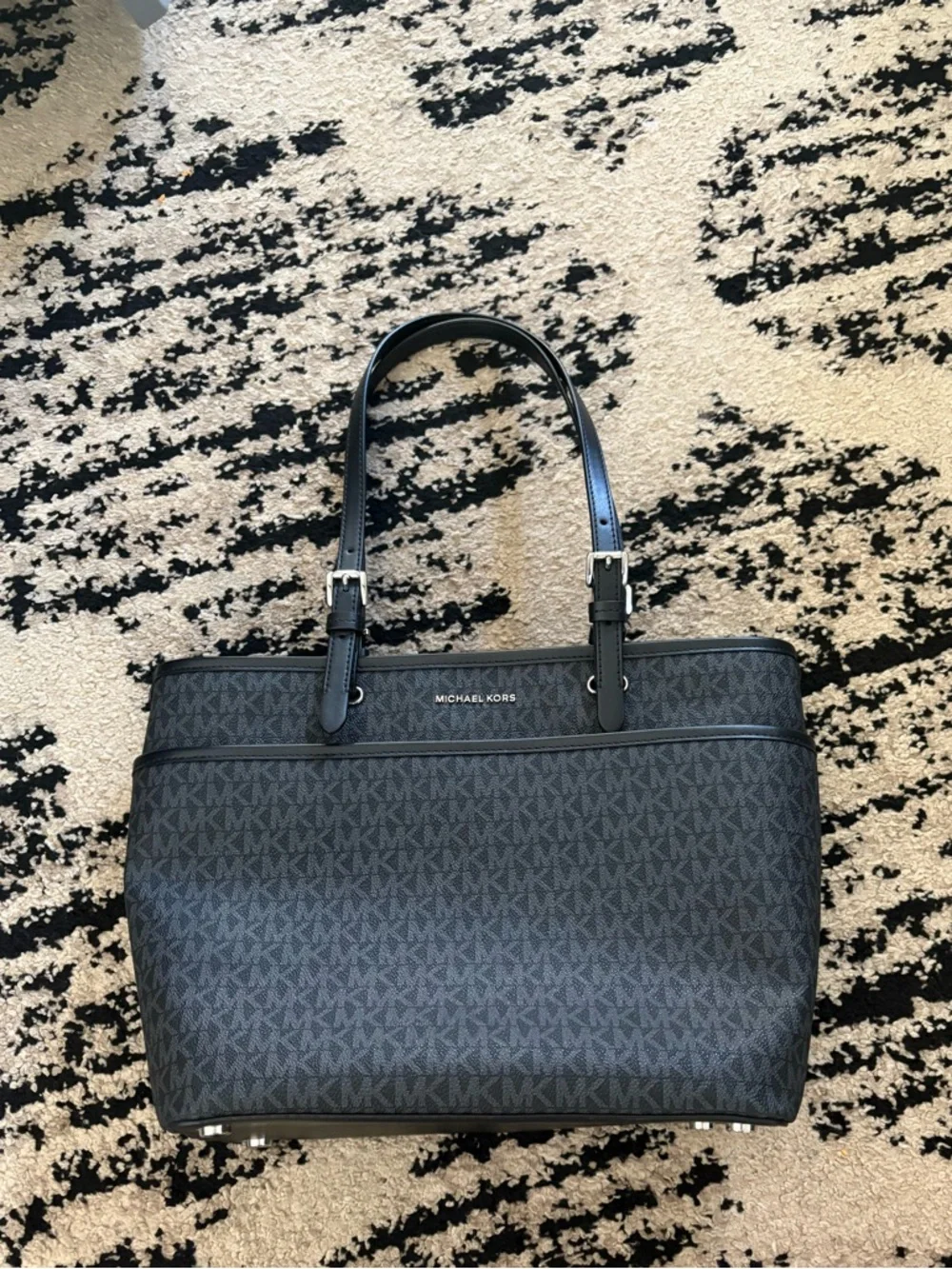 NWOT Michael Kors Signature Black Logo-Print Bag - Picture 1 of 8